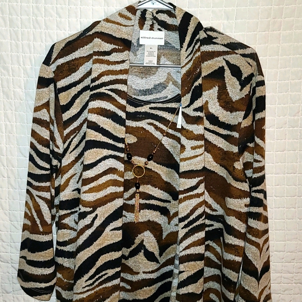 Brand New XL women's blouse